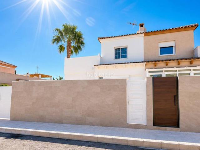 Dúplex en venta en Torrevieja, Los Balcones Los Altos. Dúplex.