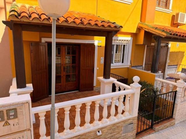 Duplex en venta en Torrevieja, Miramar Torre del Moro