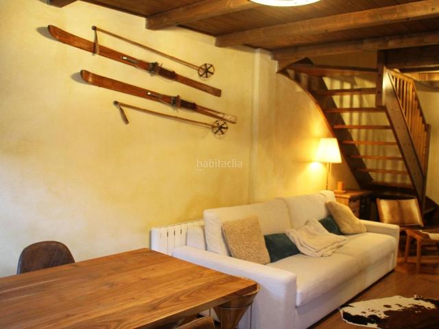 Dúplex en venta en Torre de Cabdella La Pirineos. Tu refugio perfecto en el Pirineo! Ático dúplex en venta en Aiguabella de la Vall Fosca. Dúplex Torre de Cabdella.
