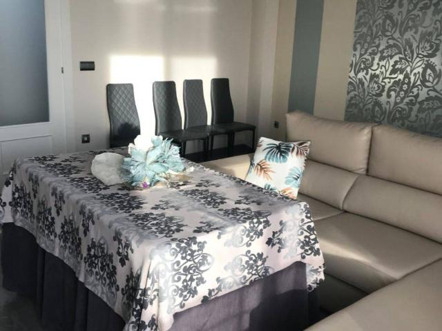 Dúplex en Venta en Torredelcampo