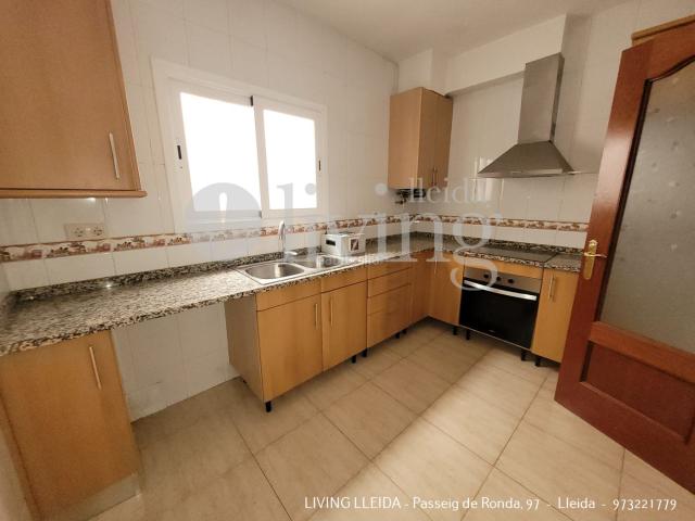 Dúplex en venta en Tàrrega. Dúplex.