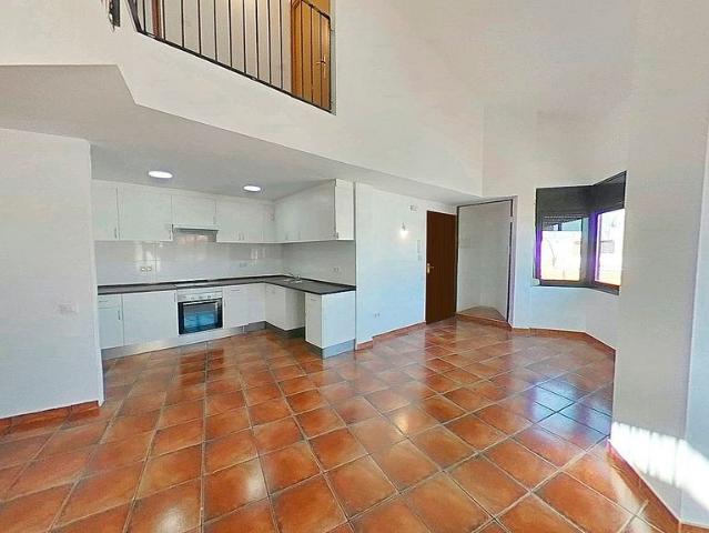 Dúplex en venta en Terrassa, de 149 m² 3 habitaciones por 201.200