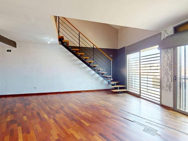 Dúplex en venta en Terrassa, Egara. Piso en Carrer de lHoquei Terrassa. Dúplex.