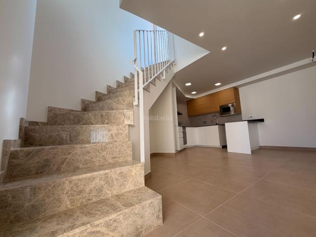 Dúplex en venta en Terrassa, San Pere. Dúplex Excepcional en Terrassa ¡Tu Hogar Ideal te Espera!. Dúplex.