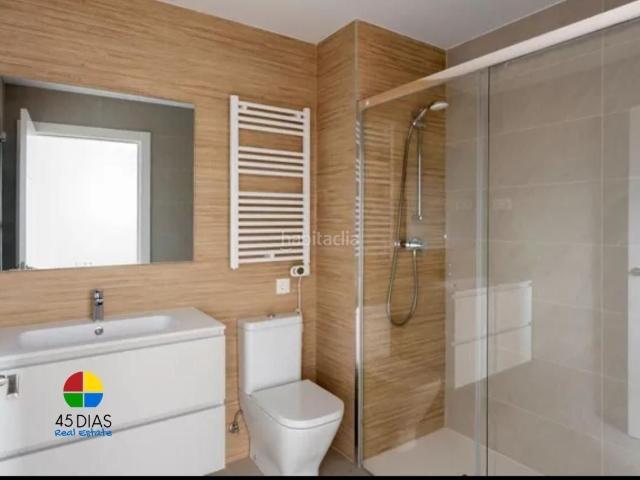 Dúplex en venta en Terrassa, Segle XX. Dúplex con terraza en Terrassa. Dúplex.