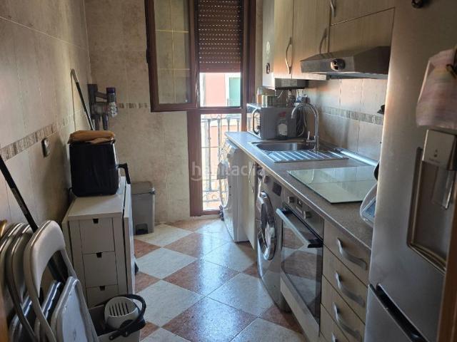 Dúplex en venta en Valmojado. RM INMOBILIARIA VENDE EXCELENTE DUPLEX DE 2 DORMITIOS PARA ENTRAR A VIVIR EN VALMOJADO. INFORMATE Dúplex.