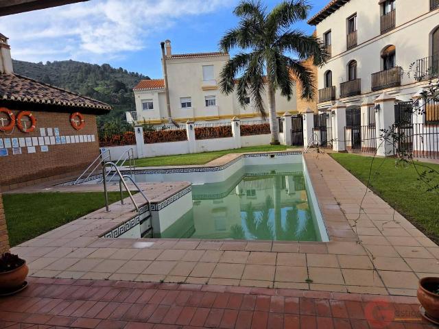 Dúplex en Venta en Vélez de Benaudalla