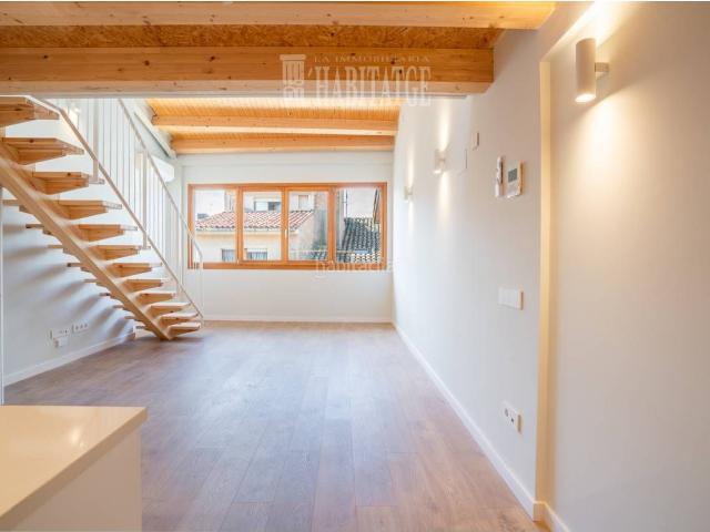 Dúplex en venta en Vic, Nord. Piso en venta en Centre Històric. Dúplex.