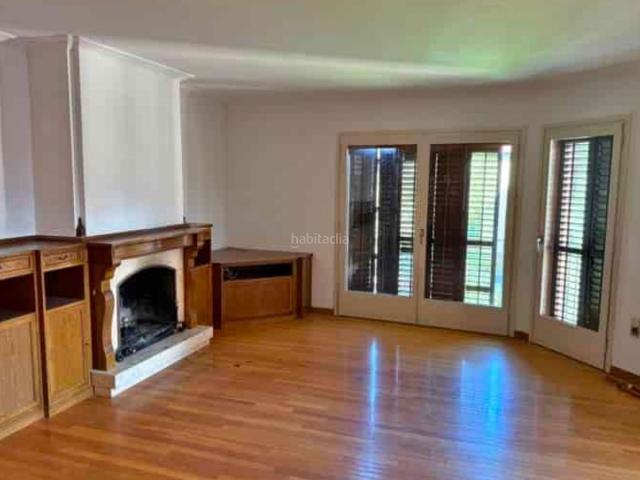 Dúplex en venta en Vic, Centre. Una propiedad única por espacio, luz y ubicación. Dúplex.