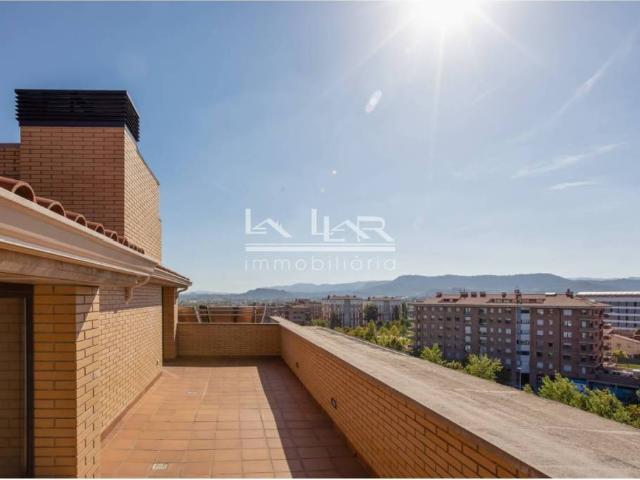 Dúplex en Venta en Vic