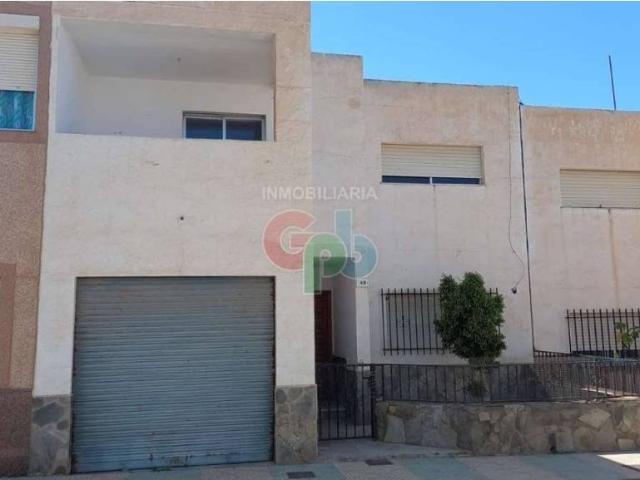 Dúplex en Venta en Vícar