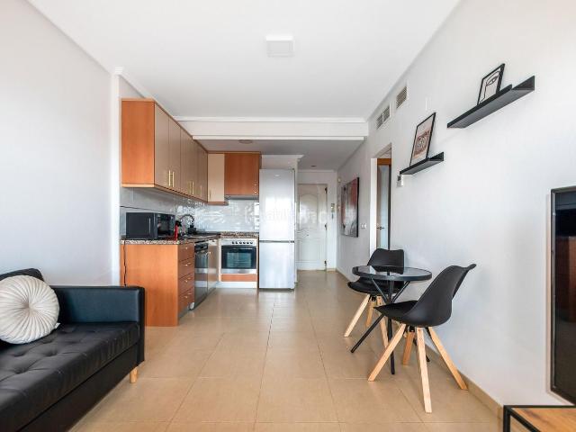 Dúplex en venta en Vila Joiosa la, Poble Nou Montiboli. Apartamento acogedor con vistas al mar en venta en Villajoyosa. Dúplex Vila Joiosa.
