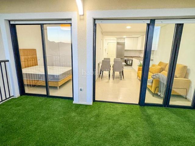 Dúplex en venta en Vila Joiosa la, Poble Nou Montiboli. Espectacular dúplex reformado con vistas al mar y la montaña en venta Villajoyosa. Dúplex Vila Joiosa.