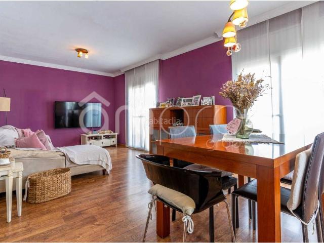 Dúplex en venta en Vilanova i la Geltrú, La Collada Sis Camins Costa Dorada. Dúplex de 135 m con gran terraza y barbacoa en Vilanova i la Geltrú. Dúplex Vilanova i la.
