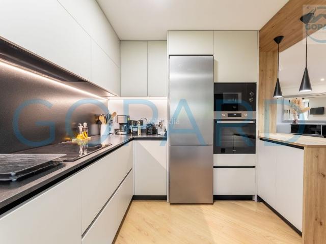 Dúplex en venta en Villanueva del Pardillo, Los Llanos Valle Pardo. Inmobiliaria Gopard ofrece exclusivo dúplex totalmente reformado. Dúplex Villanueva del.