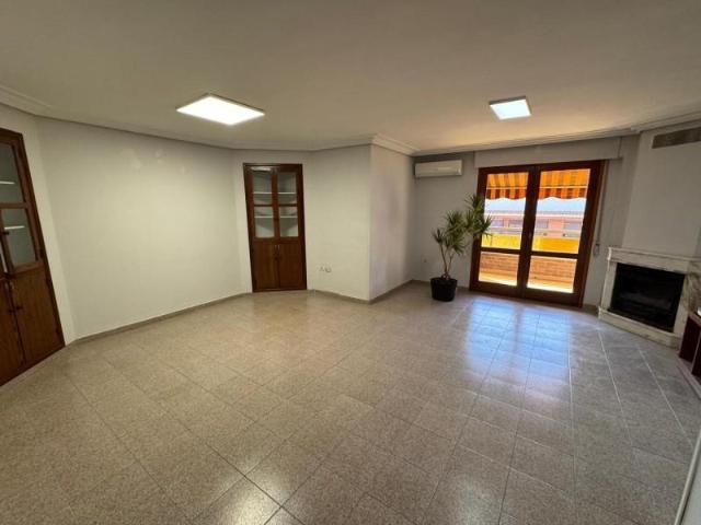 Duplex en venta en Villarreal, Avinguda Riu Ebre, 12540