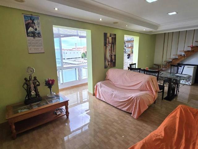Dúplex en Venta en Virgen del Remedio Parque Lo Morant