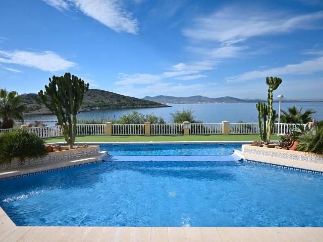Dúplex en Venta en Zona Galúa Calnegre