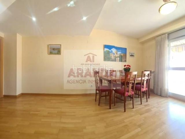 Dúplex en venta en Zaragoza, Miralbueno. Dúplex.