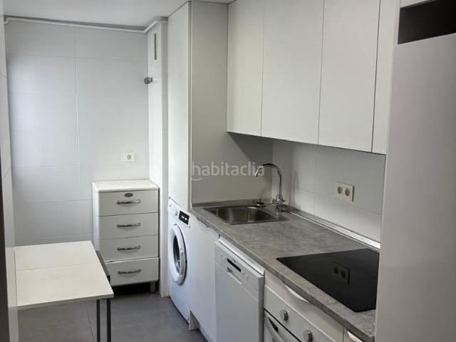 Dúplex en venta en Zaragoza, San José. Piso Duplex a la venta en Calle Pradilla con muy buena plaza de garaje. Dúplex.