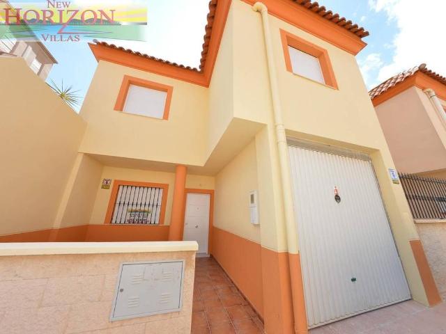 Dúplex en Venta en Zurgena