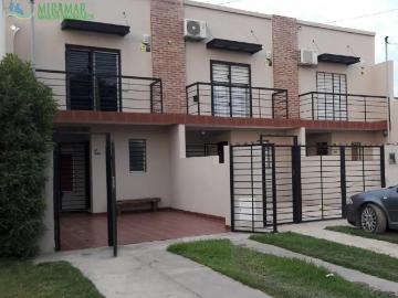 Casa en Venta Belgrano de Miramar. Estado Muy Bueno. 2 Habitaciones. 1 Baño. Apto Crédito
