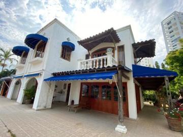 DUPLEX EN VENTA, MARINA DEL REY PLAYA BLANCA 6