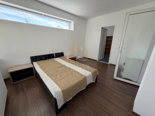 Duplex | Europa | 4 camere | 120mp | Terasa | Garaj