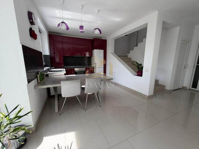 Duplex | Europa | 4 camere | 120mp | Terasa | Garaj