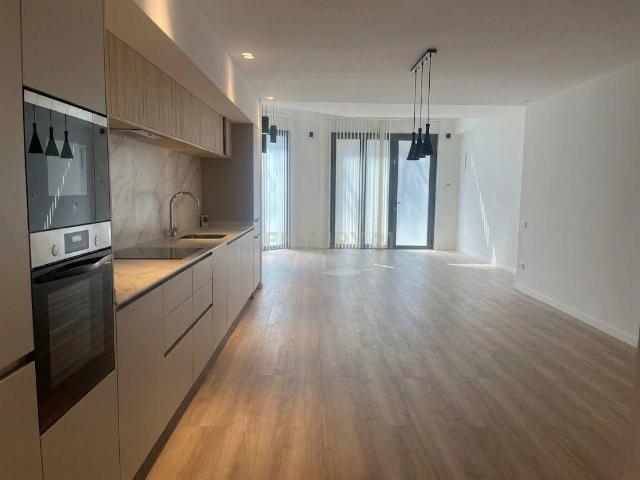 Dúplex exclusivo con acceso independiente junto a Sagrada Familia