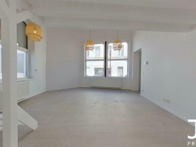 Duplex for rent