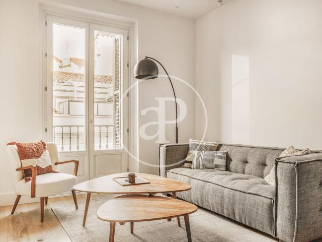 Duplex for rent in Chueca Justicia Madrid