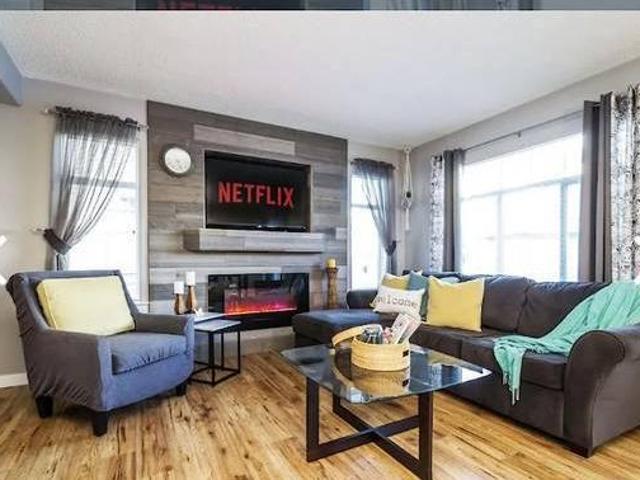 Duplex for rent in St Albert AB