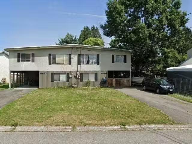 Duplex for sale in Chilliwack, Chilliwack, 45217 Lazenby Road.