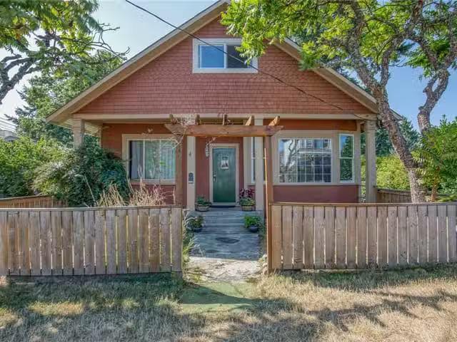 Duplex for sale in Nanaimo, 415 Machleary St, 1038932
