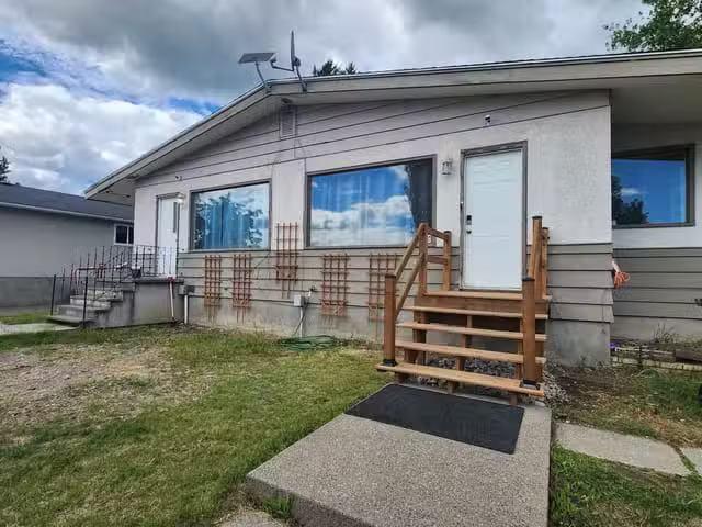 Duplex for sale in Prince George, PG City West, 1477 Nation Cr.