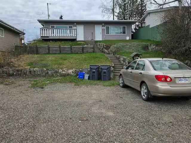 Duplex for sale in Prince George, PG City West, 471 Lyon Stree.