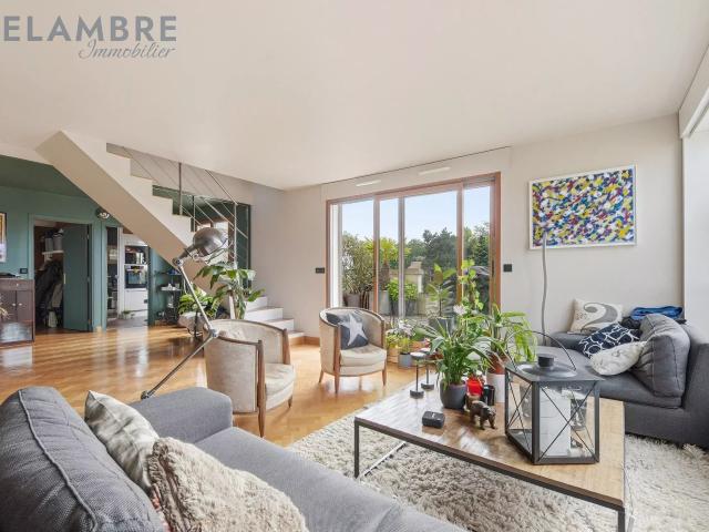 Duplex familial de 131m2 137 m² de terrasses