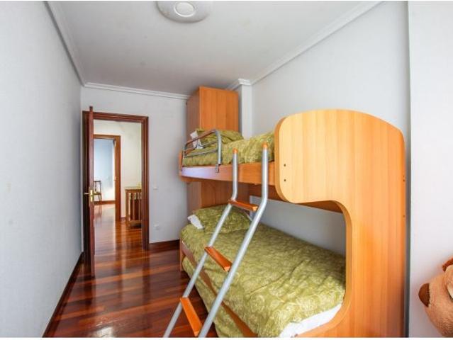 DUPLEX IMPECABLE EN BÁDAMES VOTO