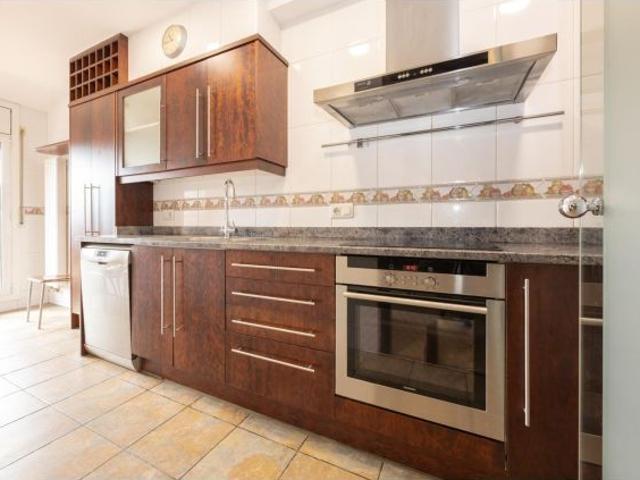 DUPLEX INVERTIDO EN VENTA VIC ZONA CAPUTXINS