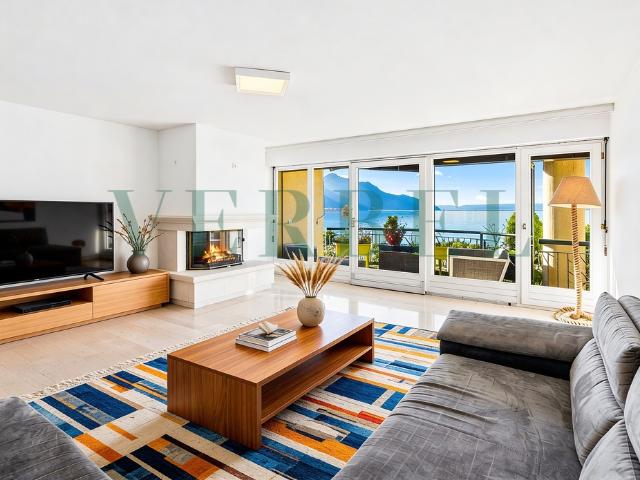 Duplex in erster Linie des Sees