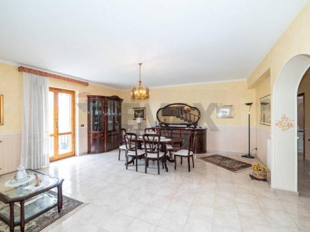 Duplex in vendita a Aci Sant'Antonio