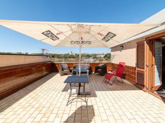 Duplex in vendita a Catania, Gioieni