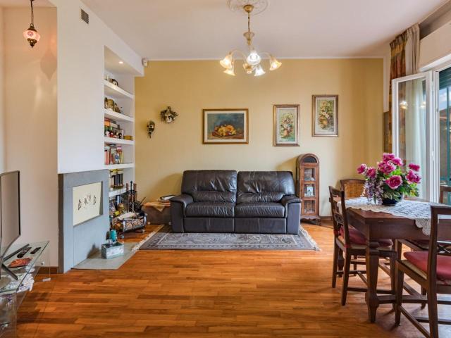 Duplex in vendita a Don Bosco Battelli Pisa in Ottimo composto da 5vani