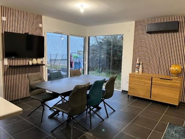 Duplex individuel avec garage terrasse, jardin et stationnem. 91m² Montélimar