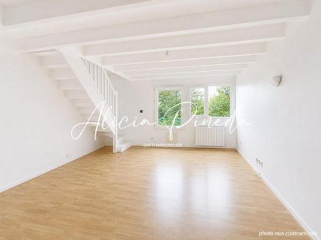 Duplex offrant un beau potentiel de personnalisation