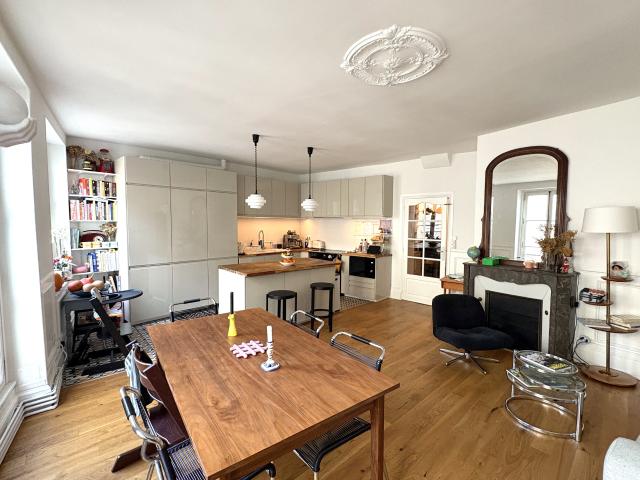 Duplex Orléans centre 118m2