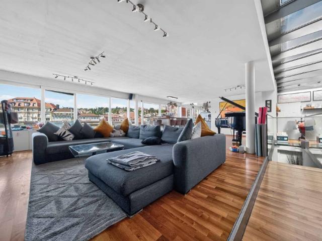 Duplex loft in the heart of downtown