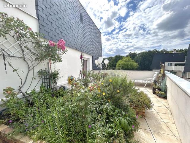 Duplex lumineux avec terrasse | Coubron | Parking inclus