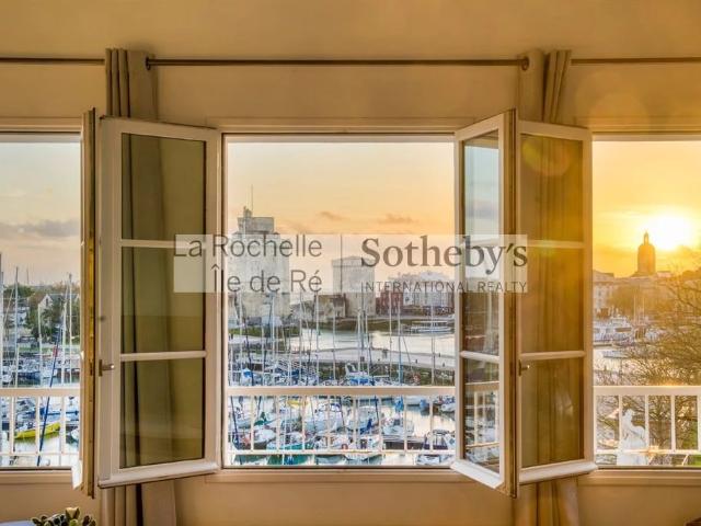 Duplex lumineux avec vue panoramique sur le Vieux Port